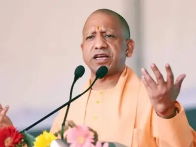 अब यूपी के इन लोगों को सीएम योगी देने जा रहे कैशलेस इलाज की सौगात, 26 को होगी शुरुआत