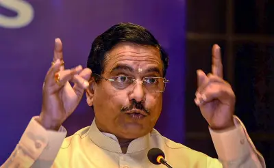 Dharmendra Pradhan Resigns as Education Minister Over NEET Scam