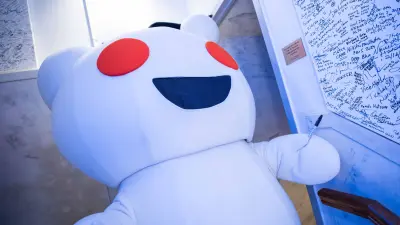 Reddit Google AI Overviews CEO Issues Warning