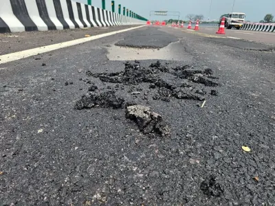 लखनऊ कानपुर एक्सप्रेसवे में खतरनाक क्रैक की चेतावनी