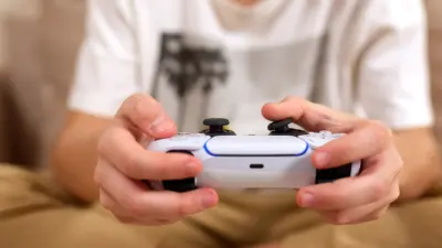 Stick Drift Fixed by Cleaning Your PS5 Xbox Controller