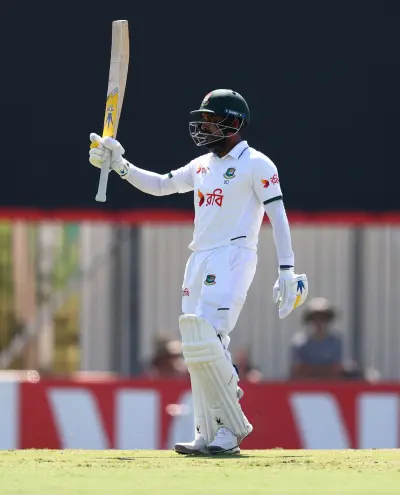 Bangladesh Tighten Grip on Australia as Lead Crosses 200