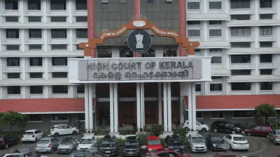 Flex board fine uncollected as Kerala court warns