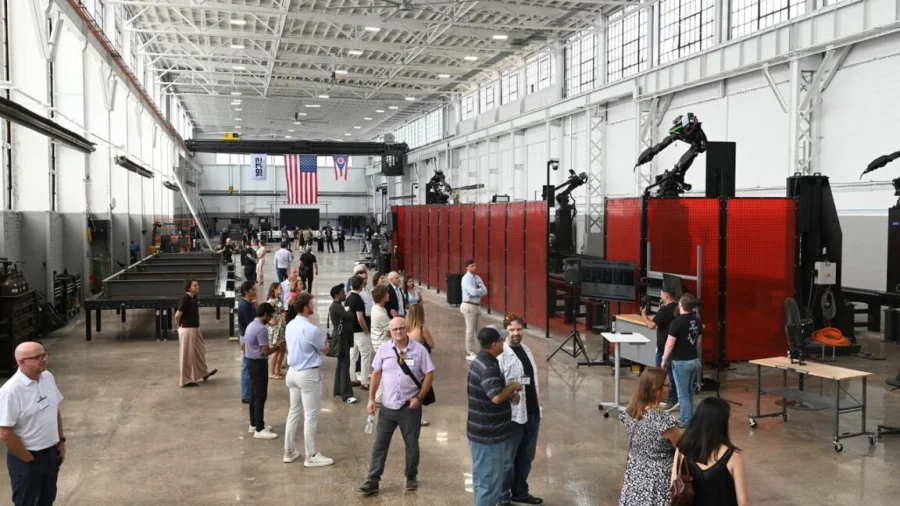 Former SpaceX Engineers Launch Robotic Steel Factory