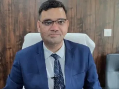 यूपी की नौकरशाही के लिए उपयुक्त नहीं हूं, आईएएस रिंकू सिंह ने अब मांगा कैडर ट्रांसफर
