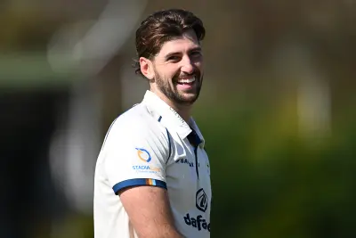 Kent Promotion Alert After 181 Run Derbyshire Defeat
